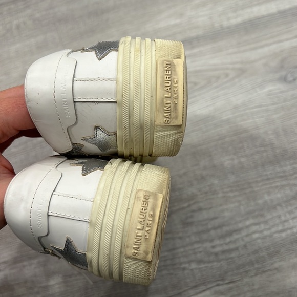 Saint Laurent
Court Classic Leather Platform Sneaker, Off White/Platinum - Picture 7 of 7